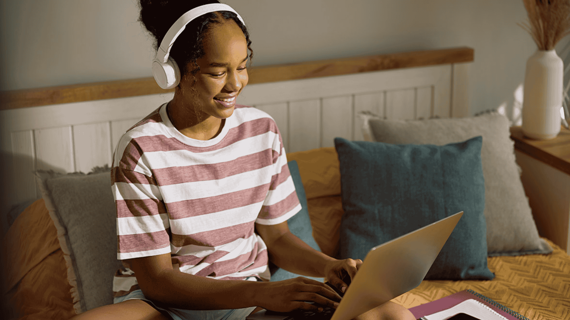 How Online Education Prepares Students for College and Career Success