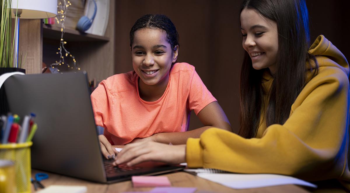 Does Online School Build Social Skills?